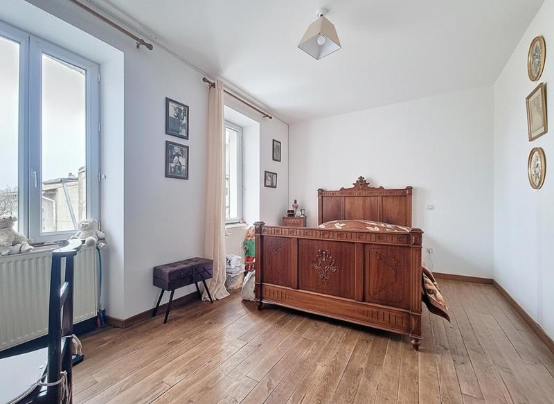 Maison - 83 m² - 4 pièces