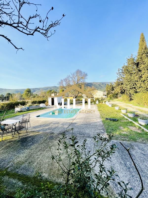 Maison ancienne - 137 m² - 5 pièces