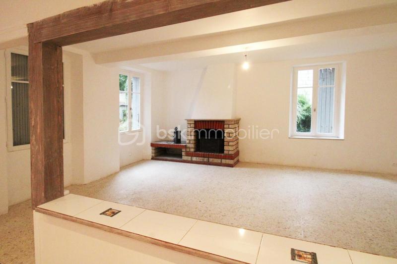 Maison ancienne - 165 m² - 7 pièces