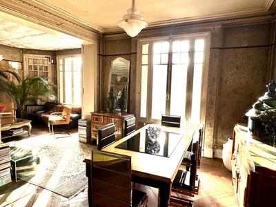 Maison traditionnelle - 150 m² - 6 pièces