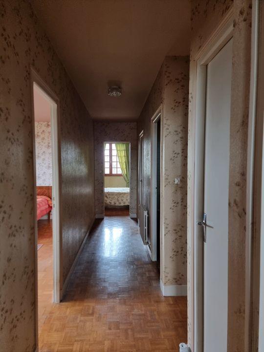 Maison - 142 m² - 7 pièces