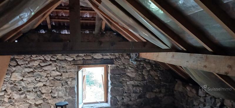 Maison en pierre - 117 m² - 6 pièces