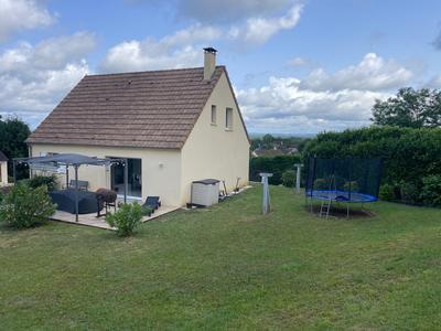 Maison - 110 m² - 6 pièces