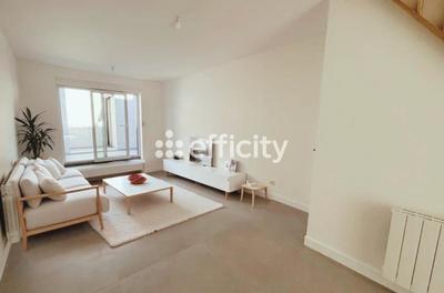 Maison - 83 m² - 4 pièces