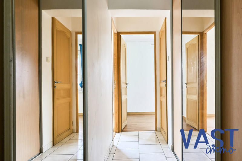 Appartement - 58 m² - 3 pièces