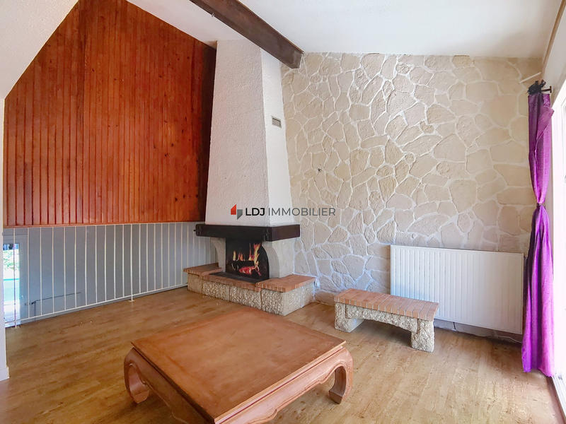 Maison - 97 m² - 5 pièces