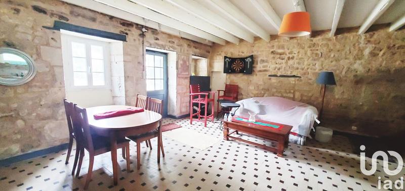 Maison - 225 m² - 9 pièces