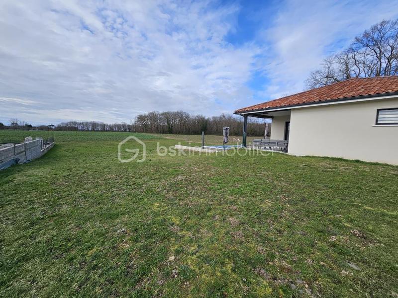 Maison - 115 m² - 5 pièces