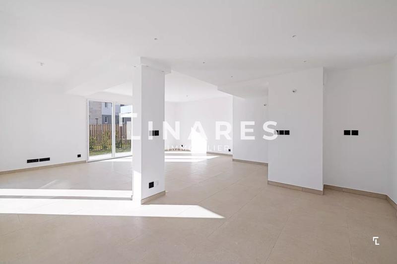 Appartement - 91 m² - 3 pièces