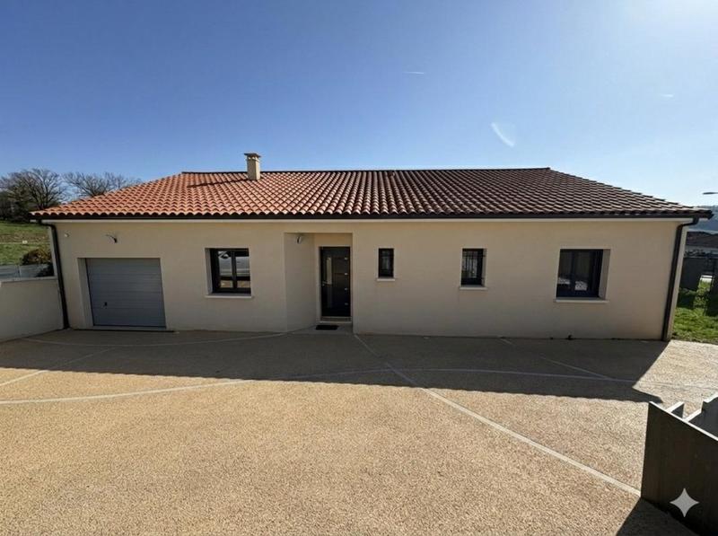 Maison - 123 m² - 7 pièces