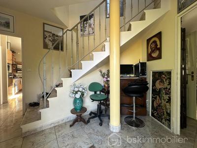 Maison d'architecte - 140 m² - 8 pièces