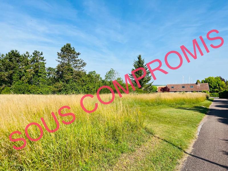 Terrain constructible - 1 420 m²