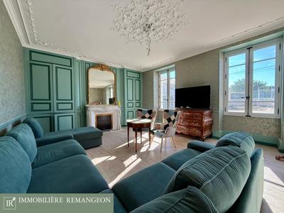 Maison de maîtres - 290 m² - 12 pièces