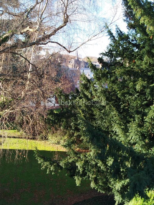 Appartement - 93 m² - 4 pièces