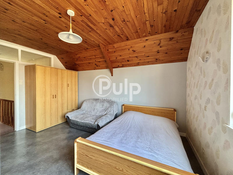 Maison - 130 m² - 7 pièces