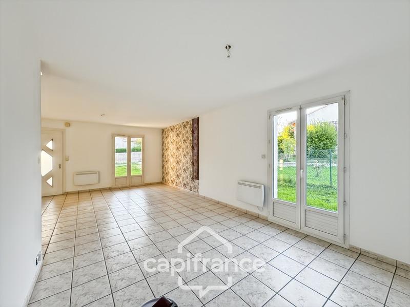 Maison - 142 m² - 8 pièces