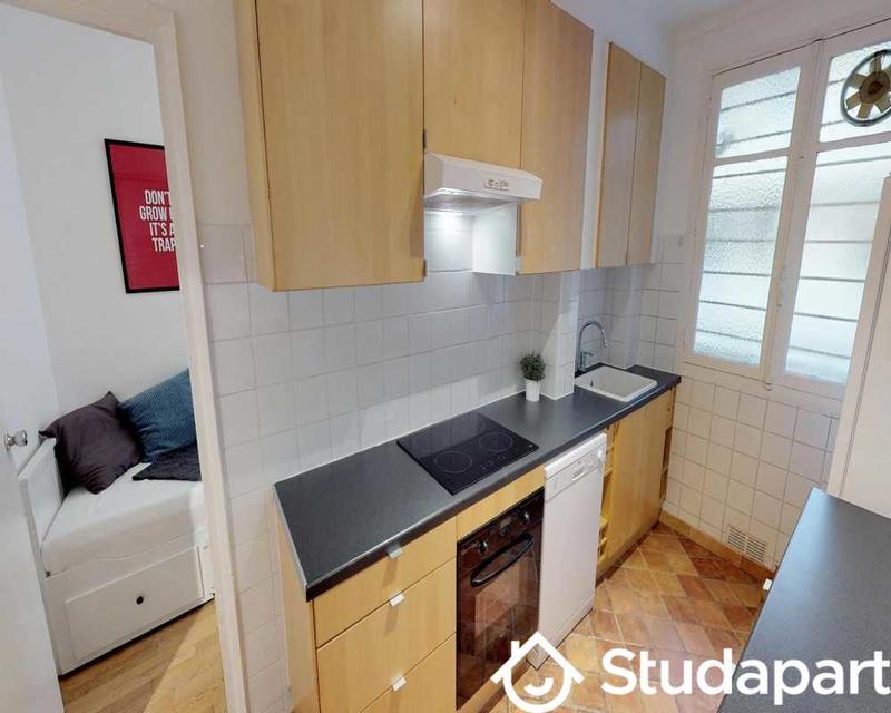 Chambre - 90 m² - 1 pièce