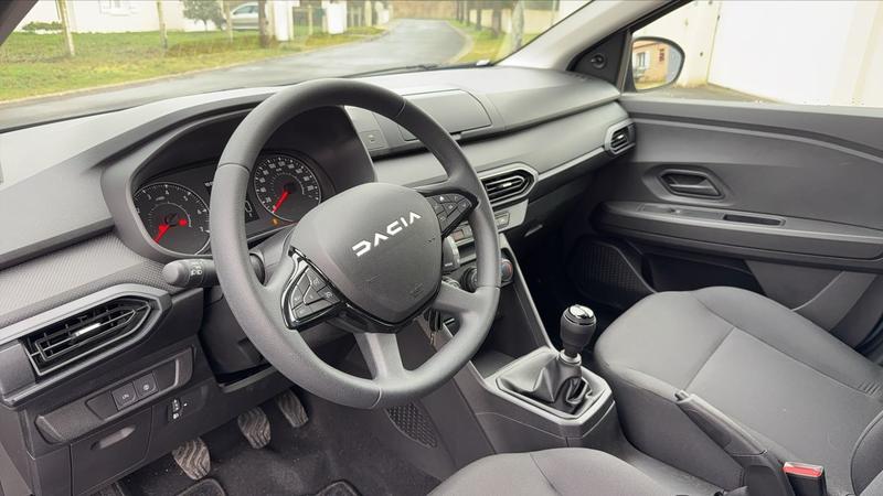 Dacia Sandero 1.0 Eco-G 100 Essentiel