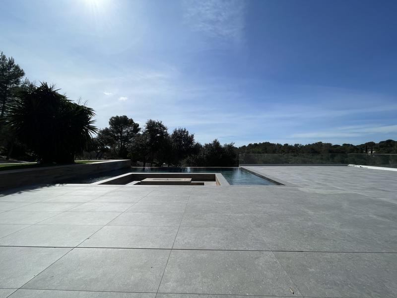 Maison contemporaine - 186 m² - 5 pièces