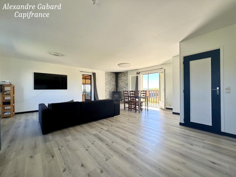 Maison - 98 m² - 5 pièces