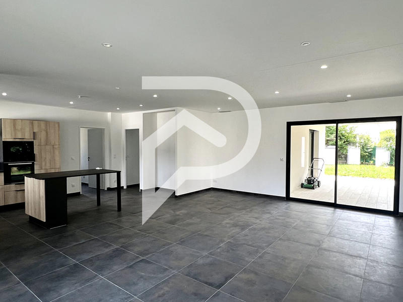 Maison - 120 m² - 4 pièces