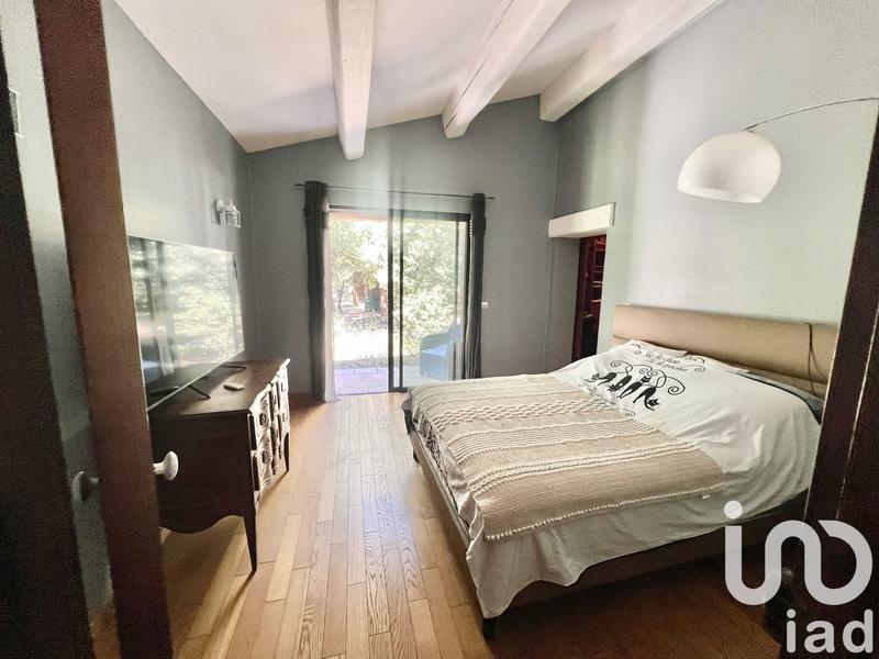 Maison - 246 m² - 7 pièces