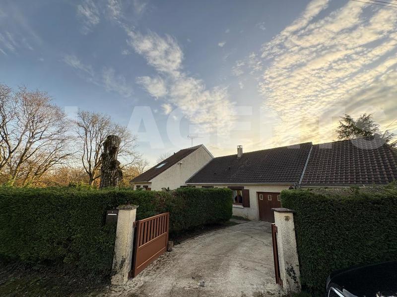 Maison contemporaine - 167 m² - 7 pièces