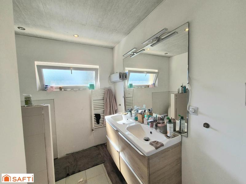 Maison - 128 m² - 7 pièces