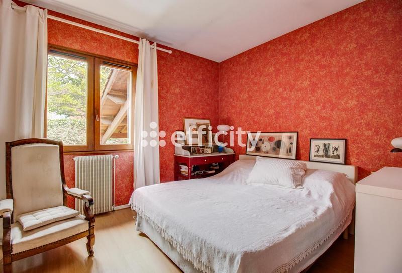 Maison - 141 m² - 7 pièces