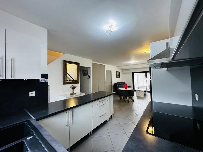 Maison - 82 m² - 4 pièces