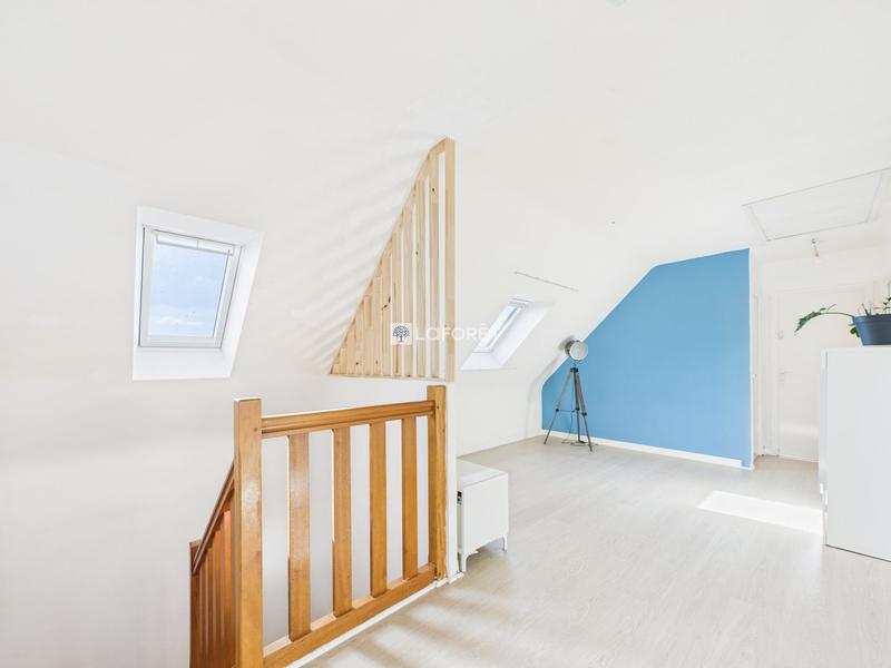 Maison - 142 m² - 6 pièces