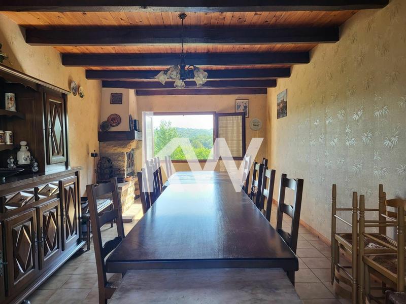 Maison - 177 m² - 6 pièces