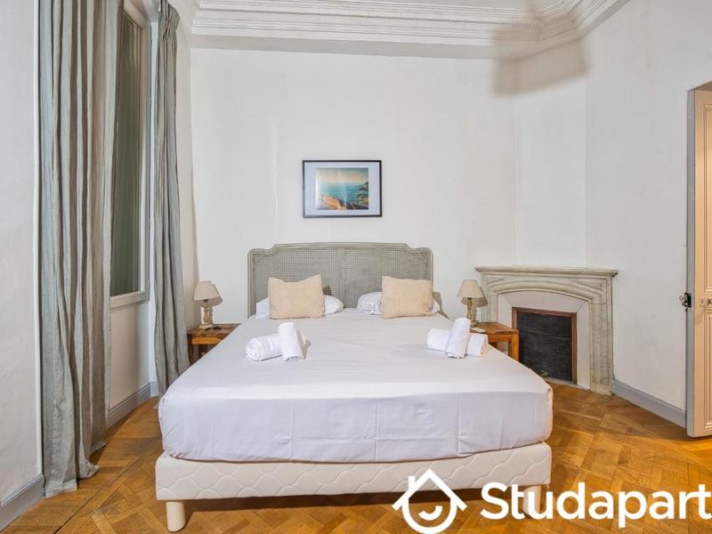 Appartement - 110 m² - 4 pièces