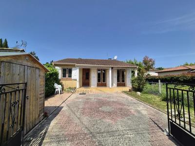 Maison - 95 m² - 4 pièces