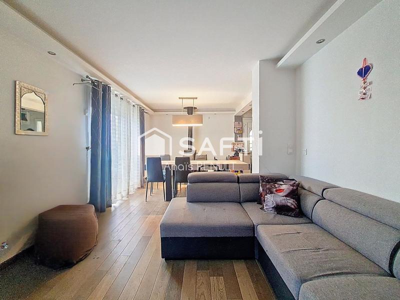 Maison - 98 m² - 5 pièces