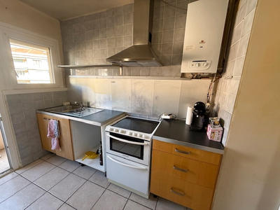 Appartement - 80 m² - 5 pièces