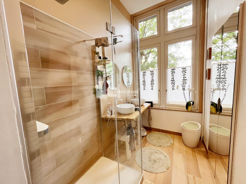 Appartement - 137 m² - 4 pièces