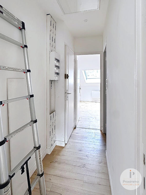 Immeuble - 6 pièces