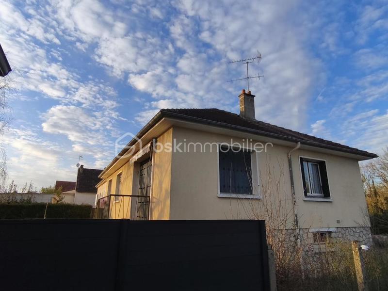 Maison - 81 m² - 5 pièces