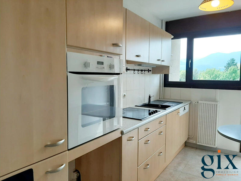 Appartement - 81 m² - 4 pièces