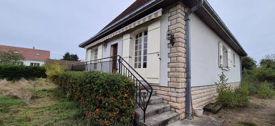 Maison - 98 m² - 4 pièces
