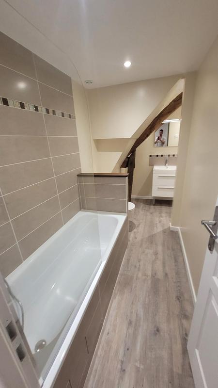 Maison - 90 m² - 6 pièces