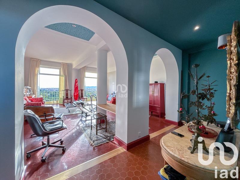 Appartement - 135 m² - 4 pièces