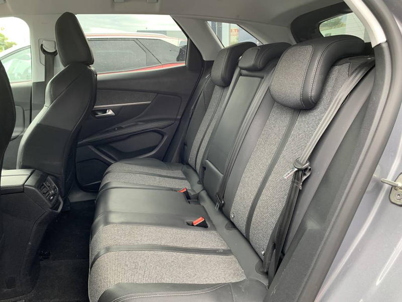 Peugeot 3008 II BlueHDi 180 s&amp;amp;S Eat8 Allure Business