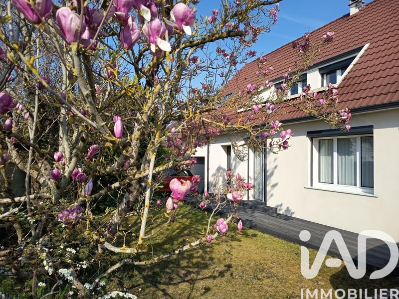 Maison - 122 m² - 6 pièces