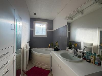 Maison - 74 m² - 3 pièces