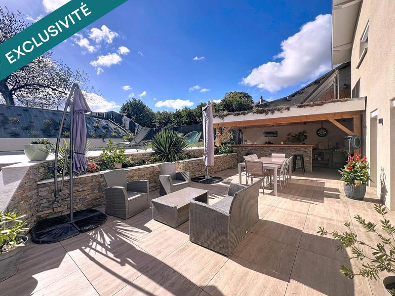 Maison - 178 m² - 6 pièces