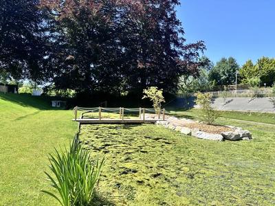 Propriété - 205 m² - 6 pièces