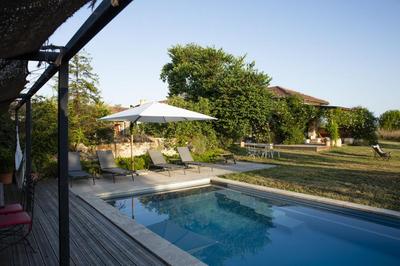 Propriété - 240 m² - 4 pièces