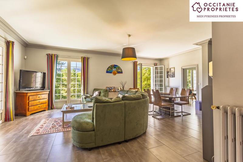 Villa - 203 m² - 7 pièces